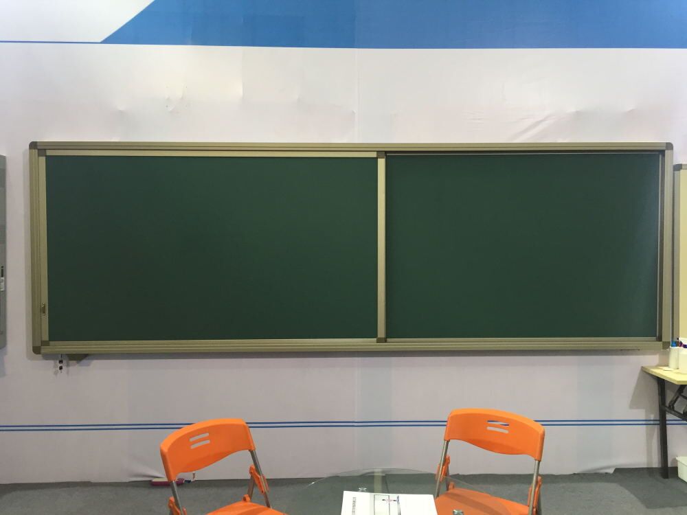 �����̰�